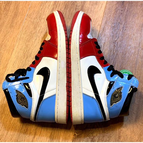 Air Jordan 1 Retro High Fearless UNC Chicago Mens CK5666-100 Size 9.5 - Picture 2 of 6